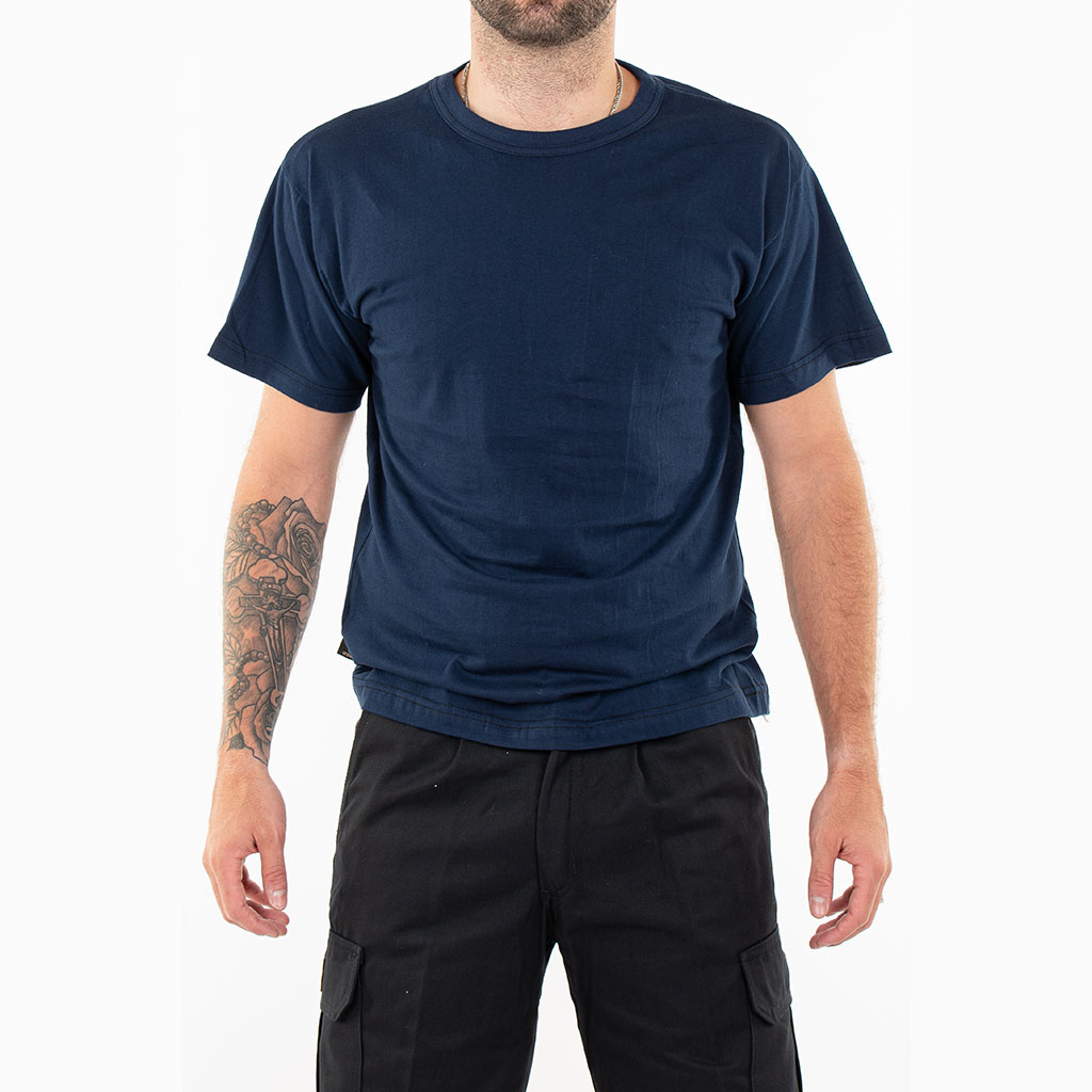 remera azul gurre indumentaria